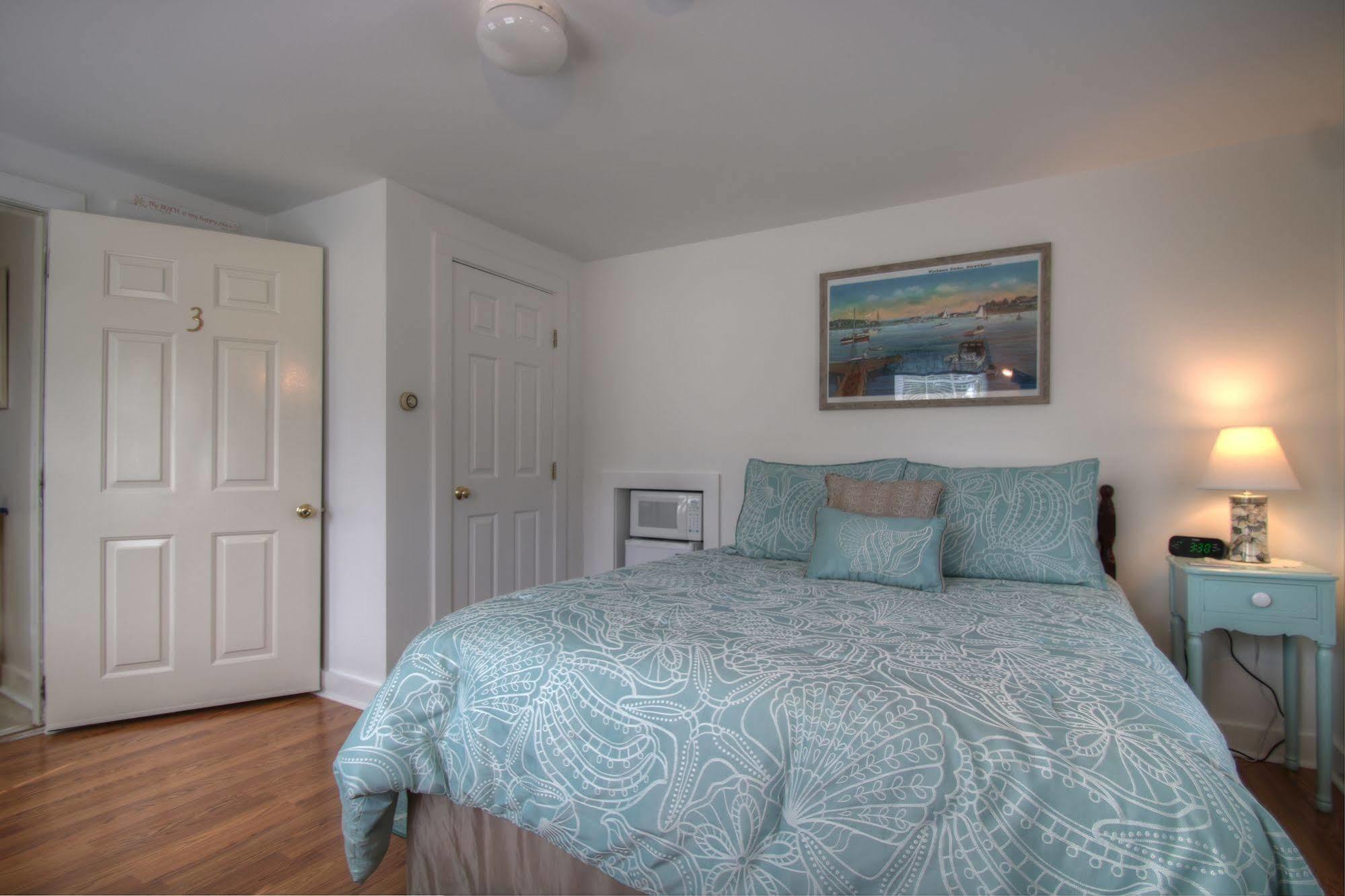 The Tern Inn Bed & Breakfast And Cottages West Harwich Extérieur photo