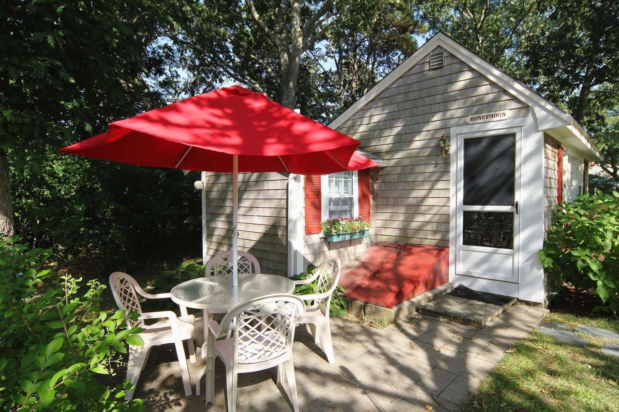 The Tern Inn Bed & Breakfast And Cottages West Harwich Extérieur photo